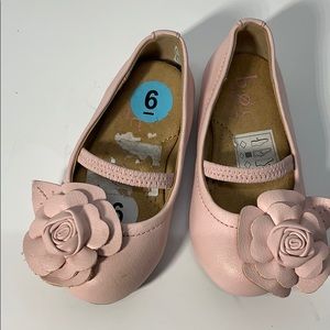Really Cute BOC Flats sz.6